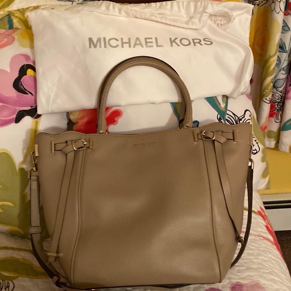 Michael Kors leather tote